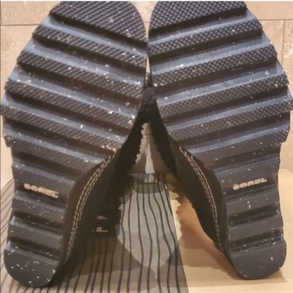SOREL HELEN HOLIDAY size 8 sorel wedge helen holiday - Picture 3 of 7